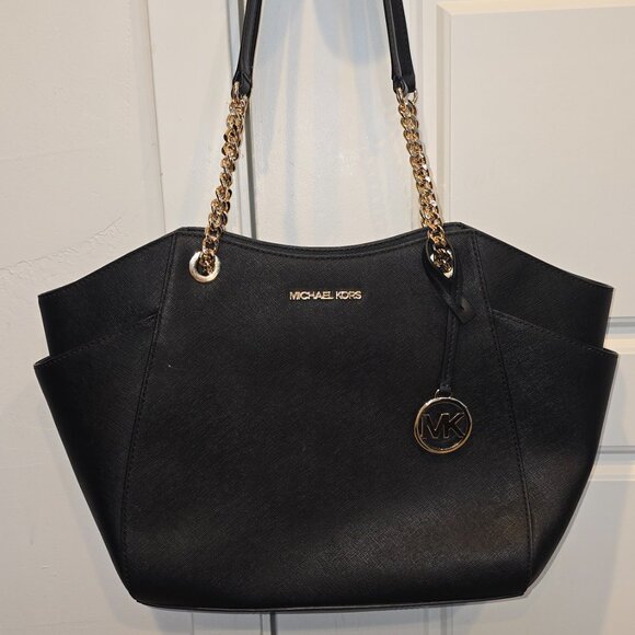 Michael Kors purse - Picture 2 of 9